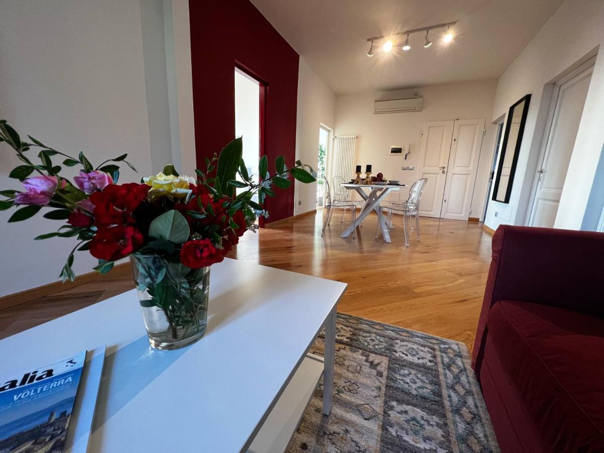 Chic Apt In Villa - Dolcevita Holiday 피렌체 외부 사진