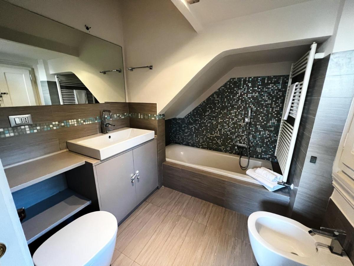Chic Apt In Villa - Dolcevita Holiday 피렌체 외부 사진